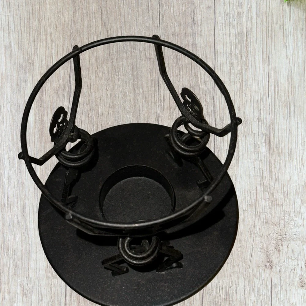 PartyLite Mr. Bones HALLOWEEN Aroma Melts Wax Warmer Retired P8603 Black Metal. - Picture 12 of 16